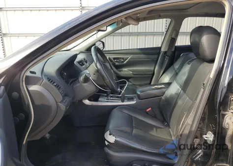 2013 Nissan Altima 2.5 z USA, uszkodzony, nr VIN 1N4AL3AP3DN476461